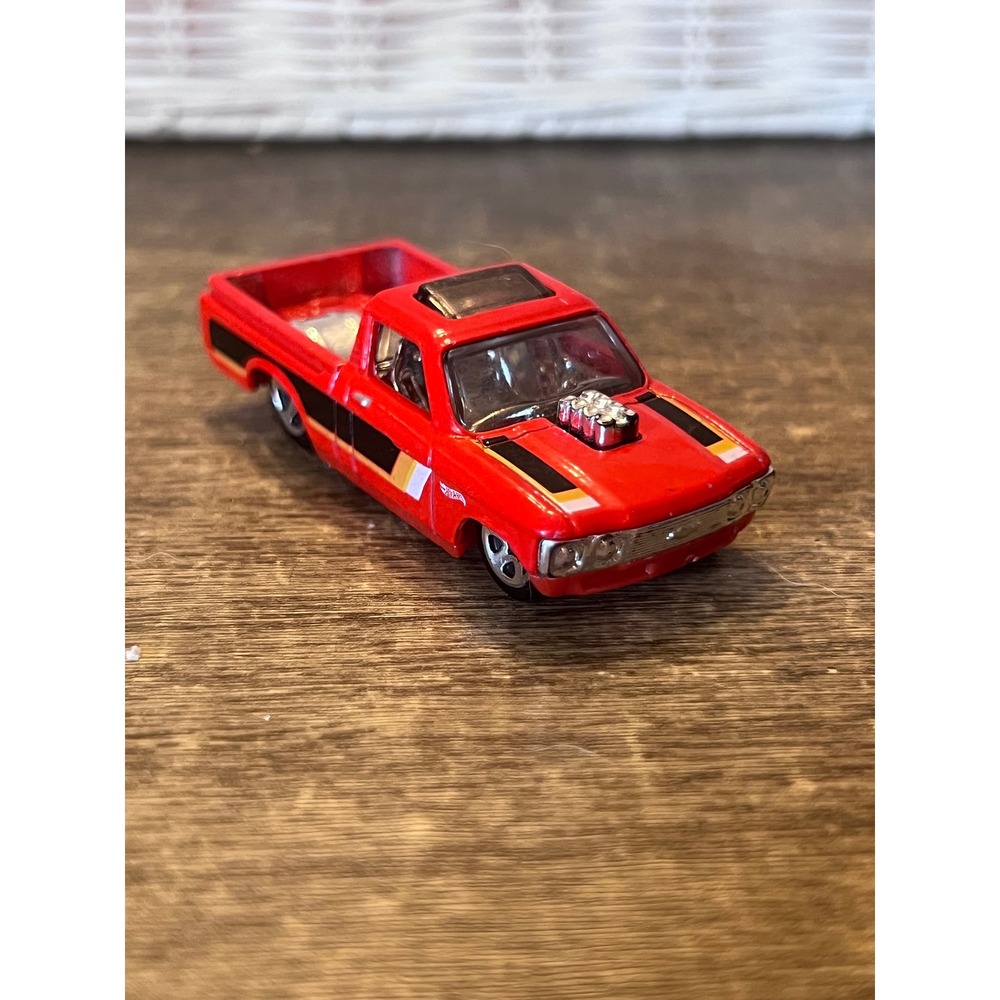 Hot Wheels 2016 Hot Trucks Series Custom '72 Chevy Luv Red Loose Die Cast EUC